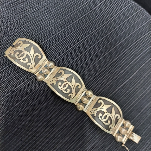 VINTAGE Handmade Sterling Silver Bracelet - Picture 5 of 6